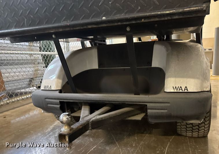 image for item EQ1328 2007 Yamaha YDRE golf cart