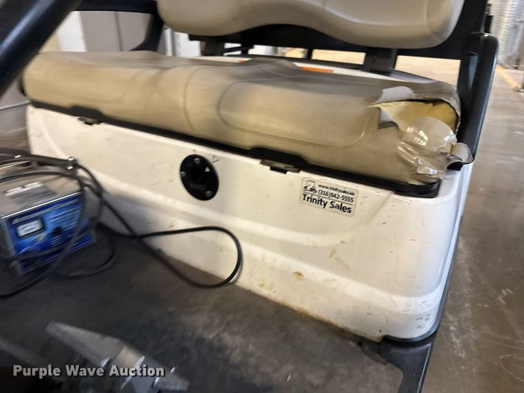 image for item EQ1328 2007 Yamaha YDRE golf cart