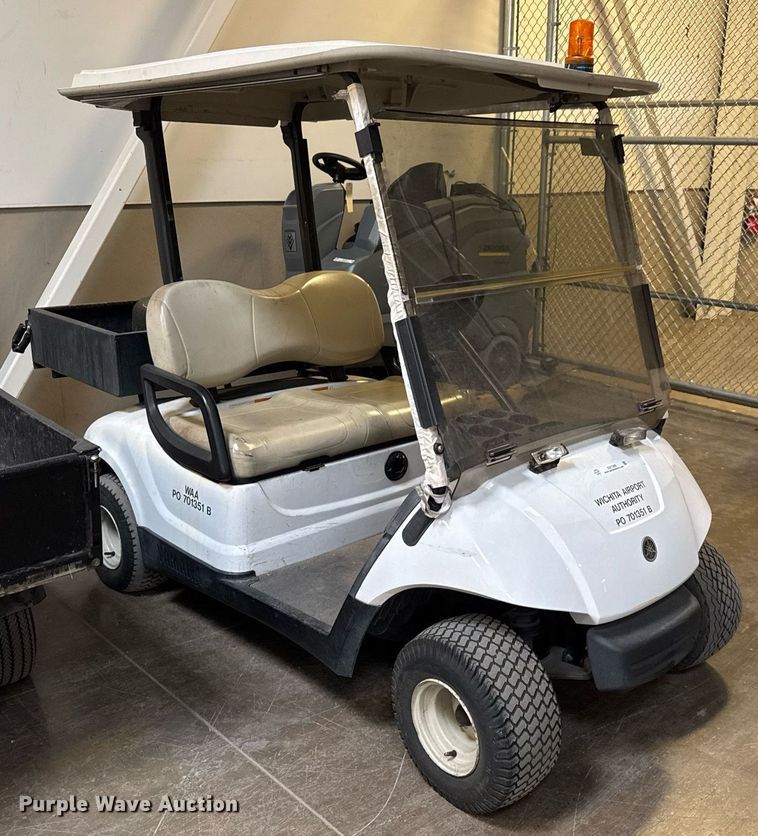 image for item EQ1329 2007 Yamaha YDRE golf cart