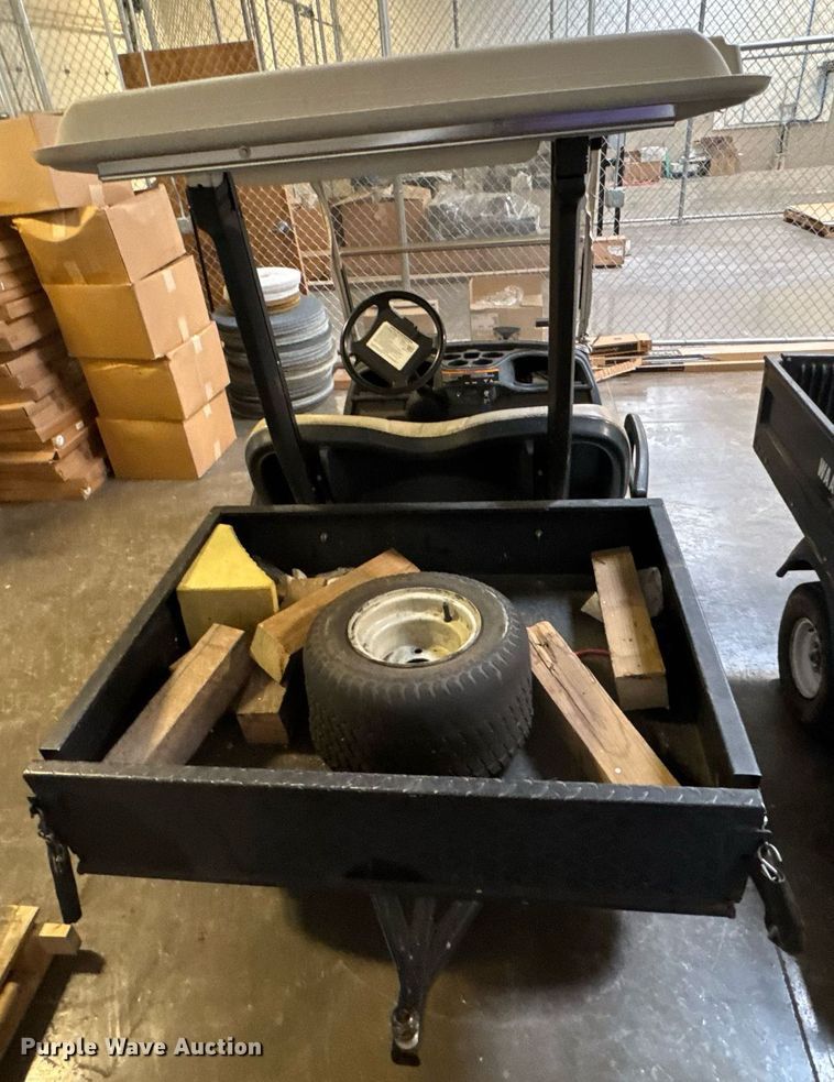 image for item EQ1329 2007 Yamaha YDRE golf cart