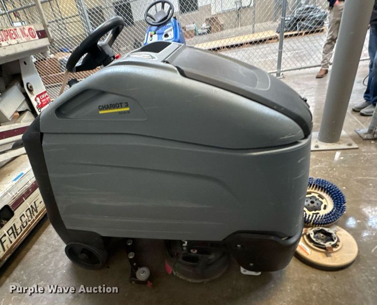 image for item EQ1330 Windsor Chariot 3 iScrub 26 floor scrubber