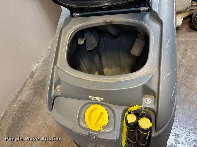 image for item EQ1330 Windsor Chariot 3 iScrub 26 floor scrubber