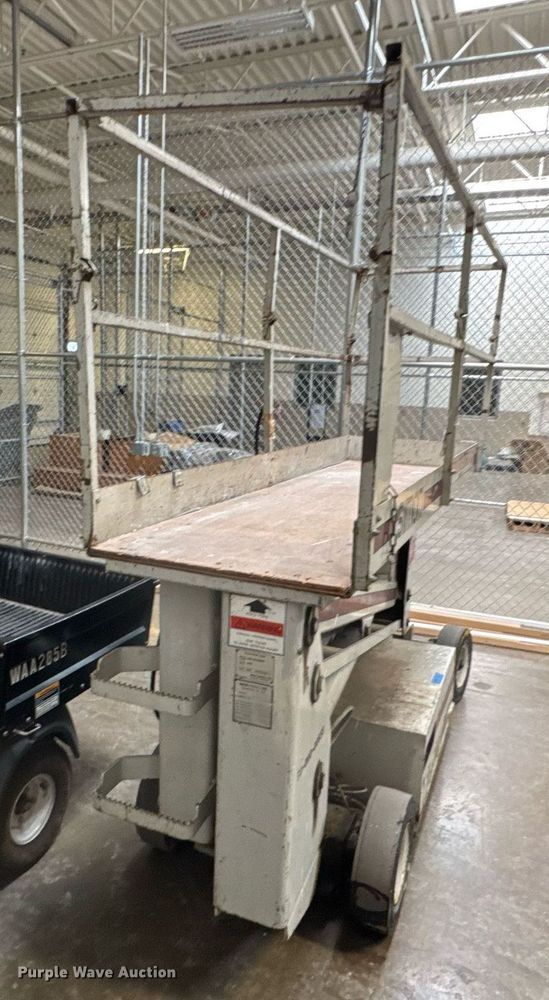 image for item EQ1333 Simon Aerials L2034E scissor lift