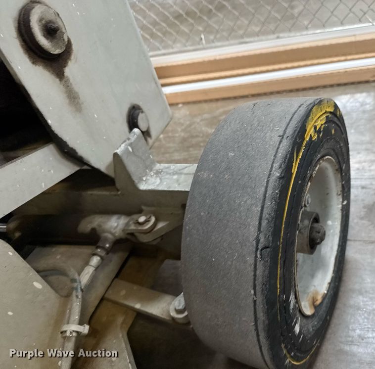 image for item EQ1333 Simon Aerials L2034E scissor lift