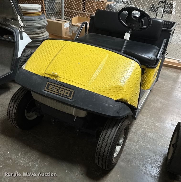 image for item EQ1334 2001 E-Z-Go Workhorse golf cart
