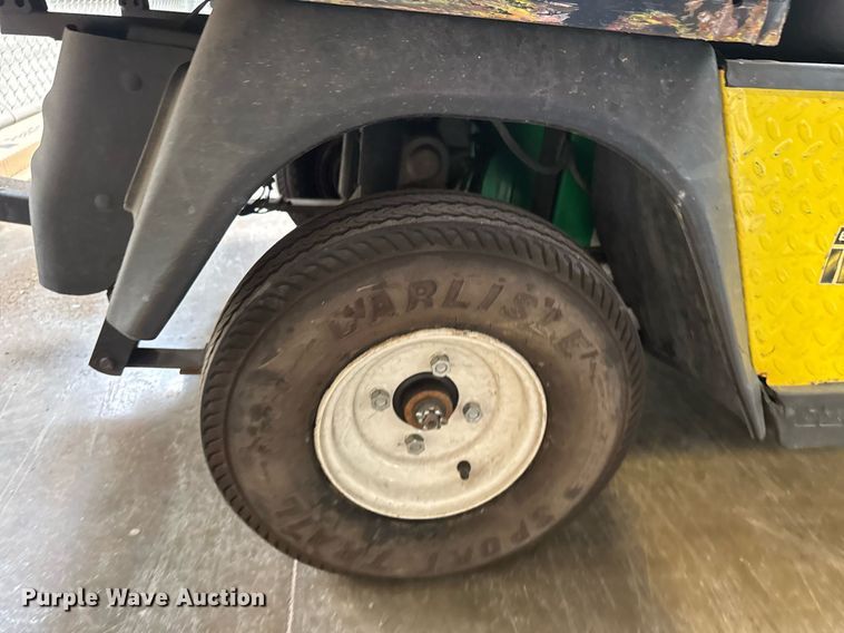 image for item EQ1334 2001 E-Z-Go Workhorse golf cart