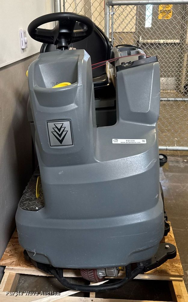 image for item EQ1335 2015 Karcher Professional Floor scrubber