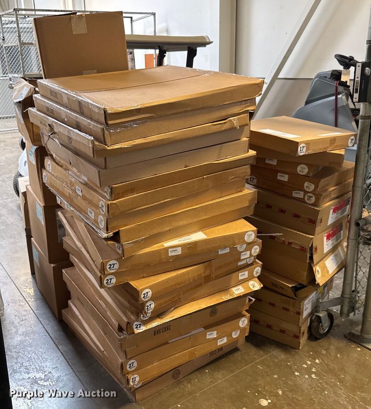 image for item EQ1336 Approximately 39 boxes of burnisher radial floor pads