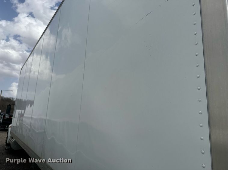 image for item DF8465 2012 International DuraStar 4300 box truck