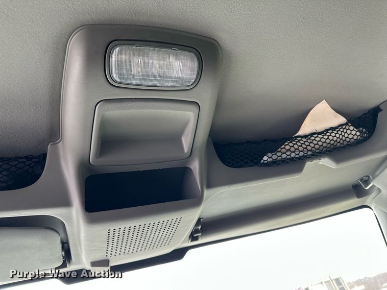 image for item DF8465 2012 International DuraStar 4300 box truck