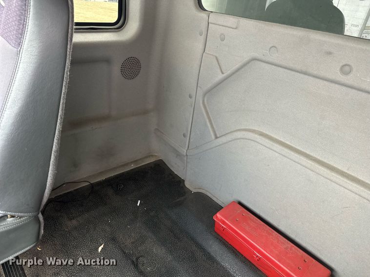 image for item DF8465 2012 International DuraStar 4300 box truck