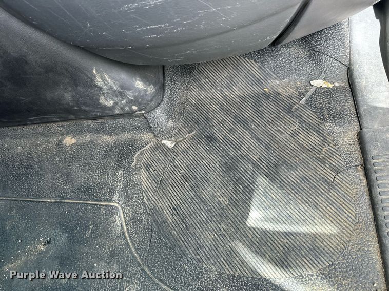 image for item DF8465 2012 International DuraStar 4300 box truck