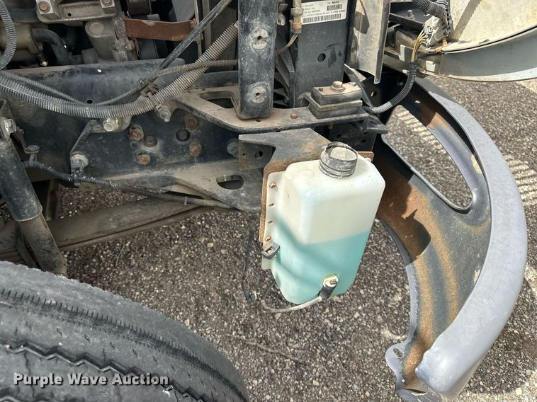 image for item DF8465 2012 International DuraStar 4300 box truck