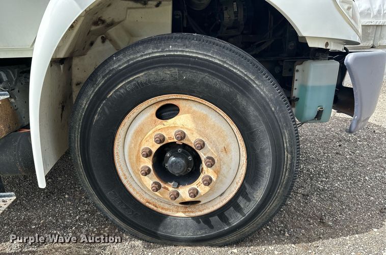 image for item DF8465 2012 International DuraStar 4300 box truck