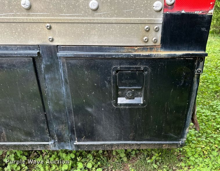 image for item DF8479 Grumman box truck bed