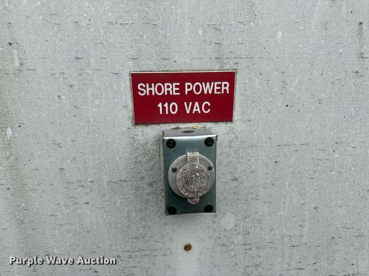 image for item DF8479 Grumman box truck bed