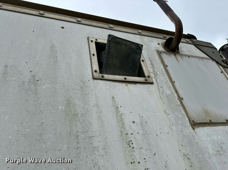 image for item DF8479 Grumman box truck bed