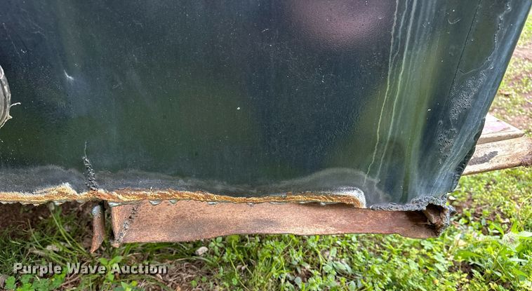 image for item DF8479 Grumman box truck bed