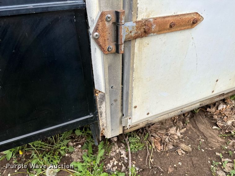 image for item DF8479 Grumman box truck bed