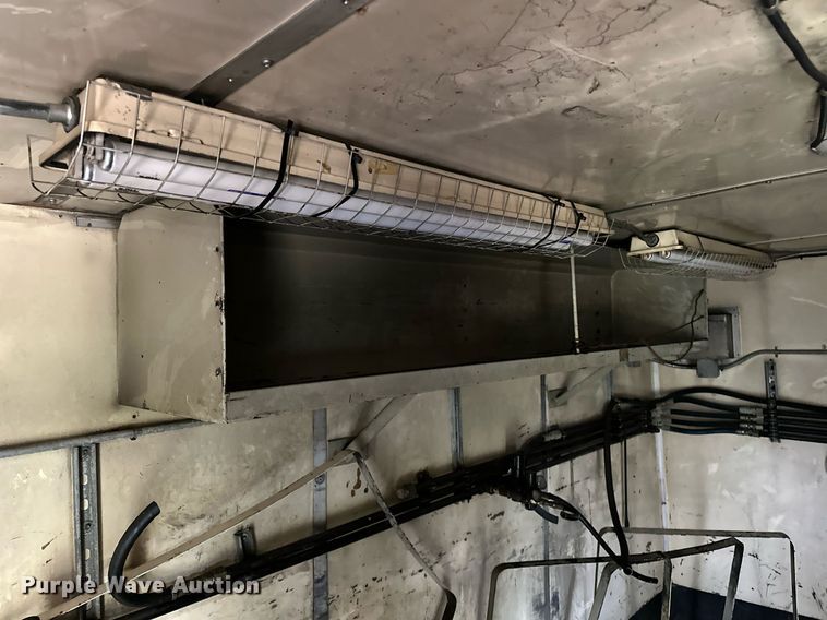 image for item DF8479 Grumman box truck bed