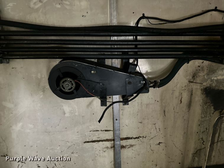 image for item DF8479 Grumman box truck bed