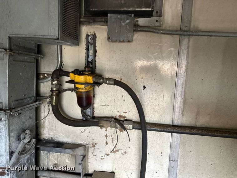 image for item DF8479 Grumman box truck bed