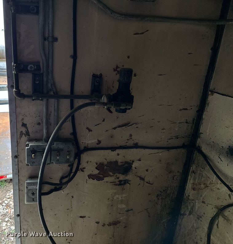 image for item DF8479 Grumman box truck bed