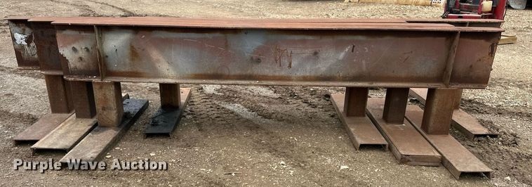 image for item DF8491 (4) pallet racks