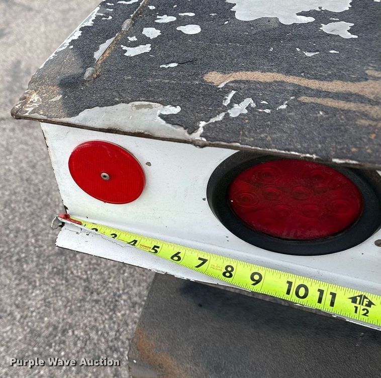 image for item DM5592 2014 Dodge Ram 5500 bucket truck