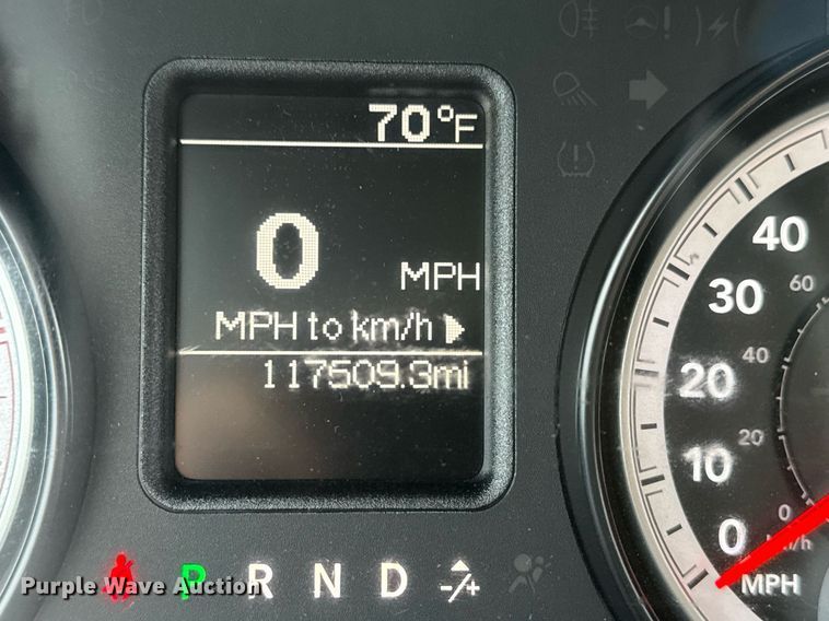 image for item DM5592 2014 Dodge Ram 5500 bucket truck