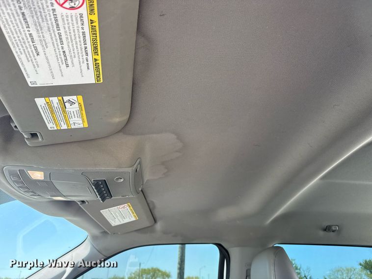 image for item DM5721 2019 Ford F550 Super Duty Crew Cab utility / service truck