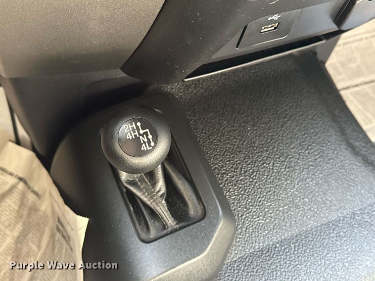 image for item DM5721 2019 Ford F550 Super Duty Crew Cab utility / service truck