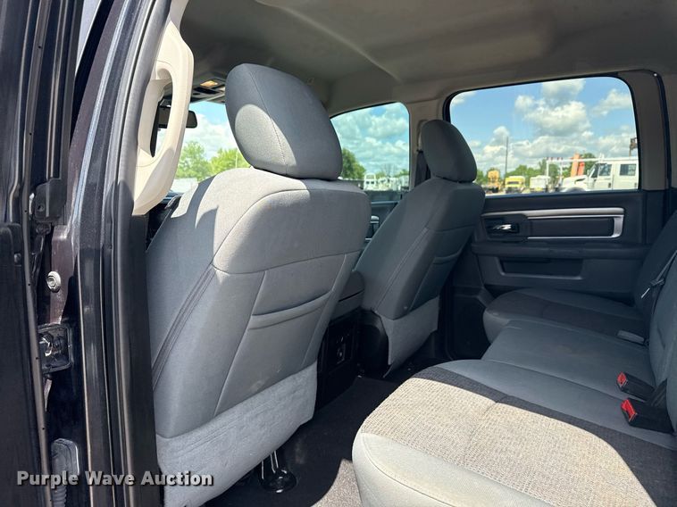 image for item DM5722 2020 Dodge Ram 1500 Crew Cab pickup truck