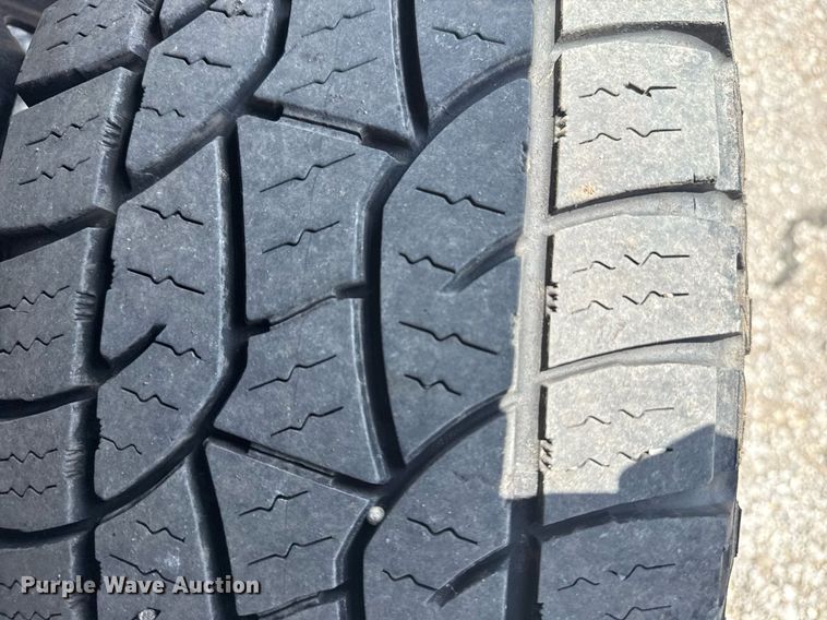 image for item DM5722 2020 Dodge Ram 1500 Crew Cab pickup truck