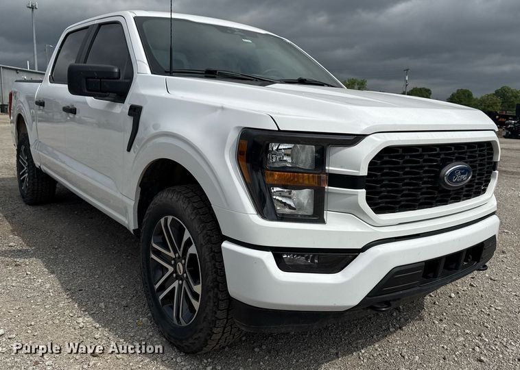image for item DM5729 2023 Ford F150 SuperCrew pickup truck