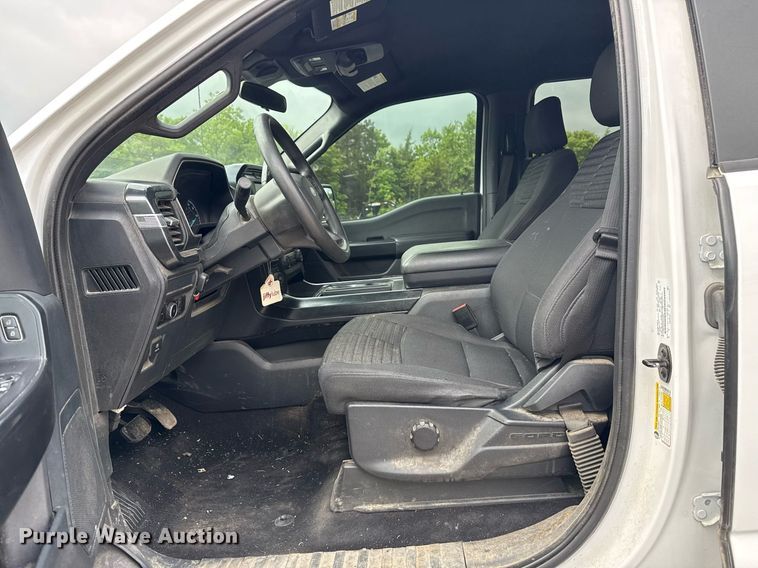 image for item DM5729 2023 Ford F150 SuperCrew pickup truck