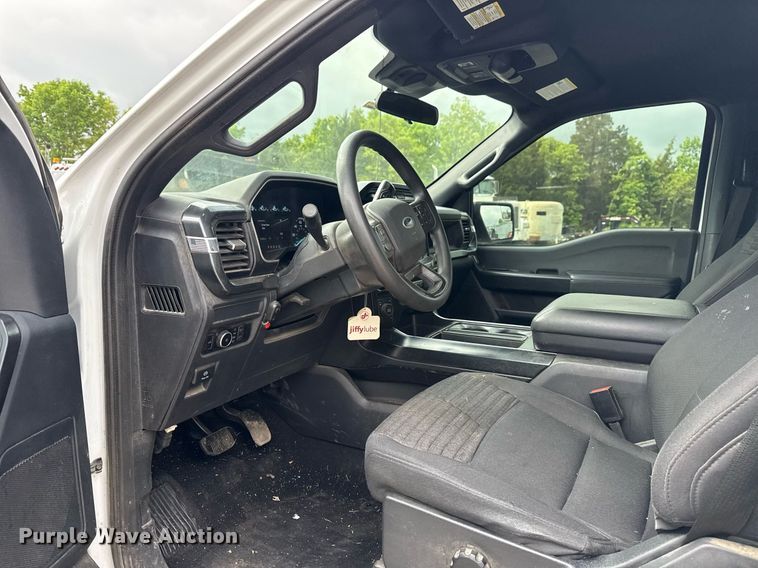 image for item DM5729 2023 Ford F150 SuperCrew pickup truck