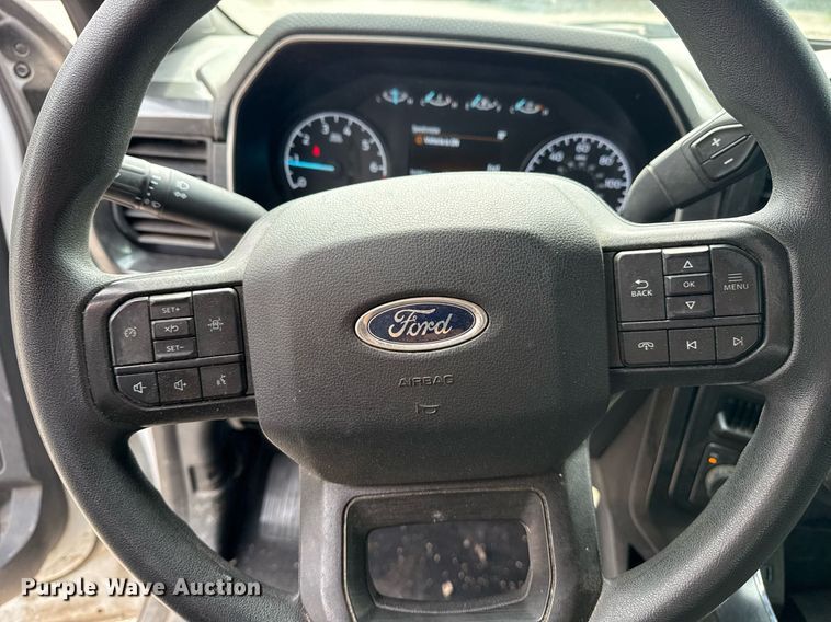 image for item DM5729 2023 Ford F150 SuperCrew pickup truck