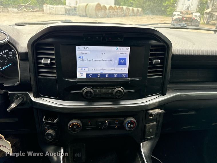 image for item DM5729 2023 Ford F150 SuperCrew pickup truck