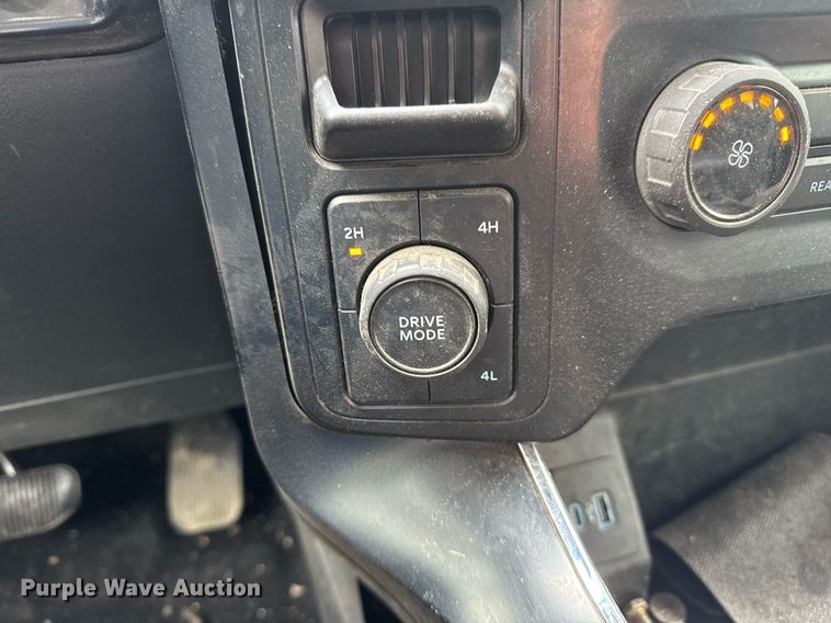 image for item DM5729 2023 Ford F150 SuperCrew pickup truck