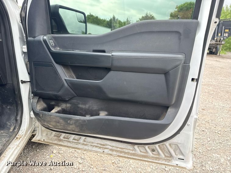 image for item DM5729 2023 Ford F150 SuperCrew pickup truck