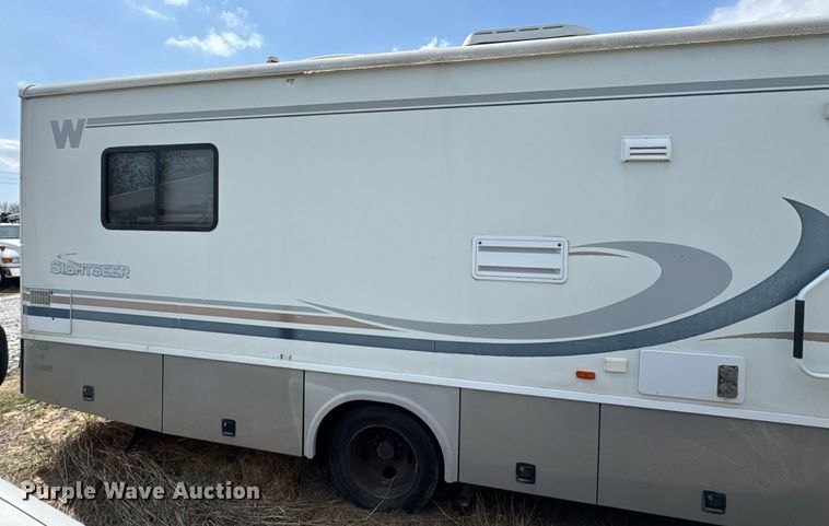image for item DO0735 2004 Sightseer  Winnebago P32 RV