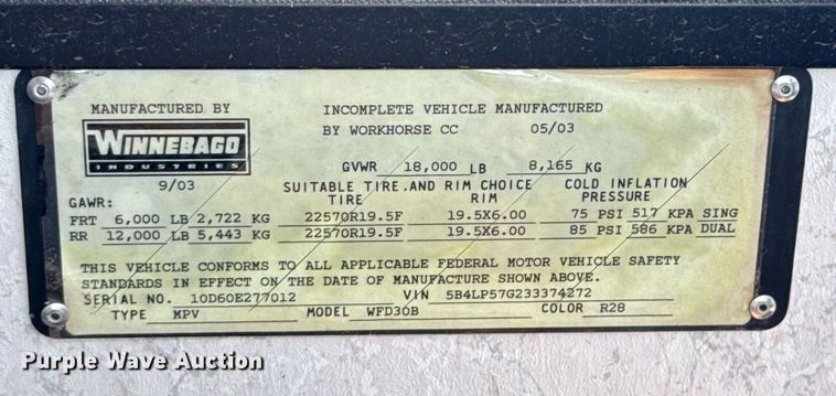 image for item DO0735 2004 Sightseer  Winnebago P32 RV