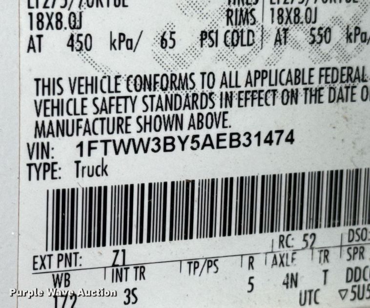 image for item DO0747 2010 Ford F350 Super Duty Crew Cab flatbed pickup truck