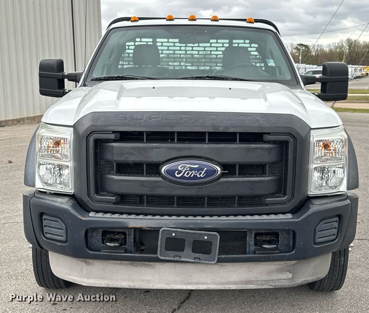 image for item DO0748 2011 Ford F450 Super Duty flatbed truck