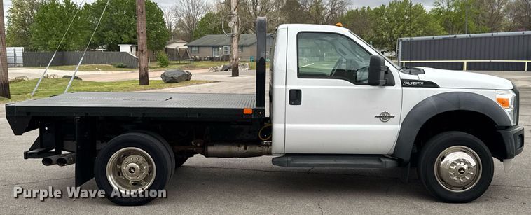 image for item DO0748 2011 Ford F450 Super Duty flatbed truck