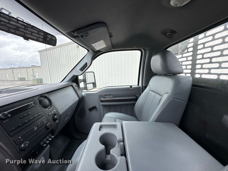 image for item DO0748 2011 Ford F450 Super Duty flatbed truck