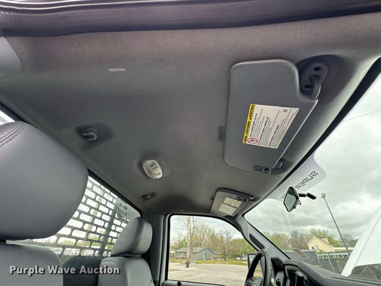 image for item DO0748 2011 Ford F450 Super Duty flatbed truck