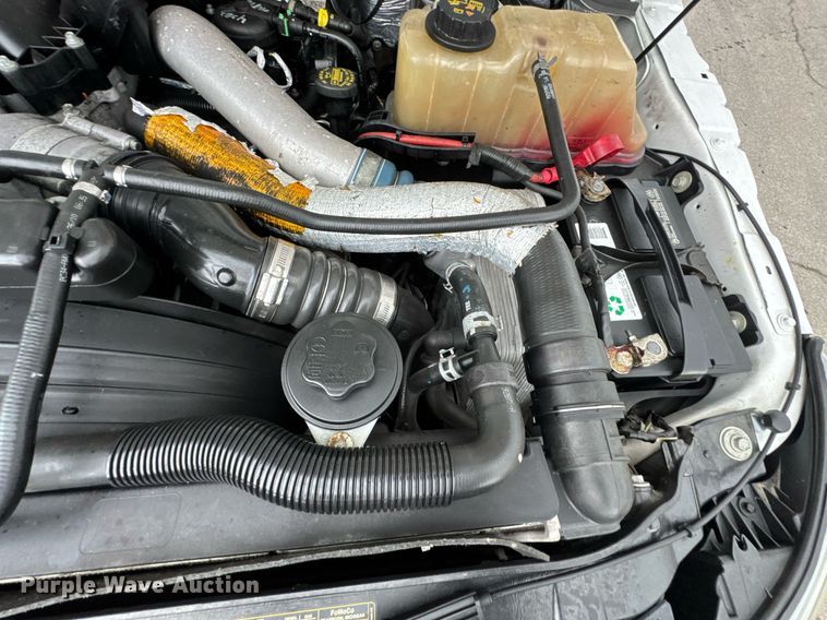 image for item DO0748 2011 Ford F450 Super Duty flatbed truck