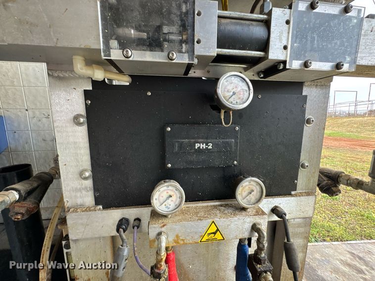 image for item DO0788 2023 Carry-On spray foam trailer